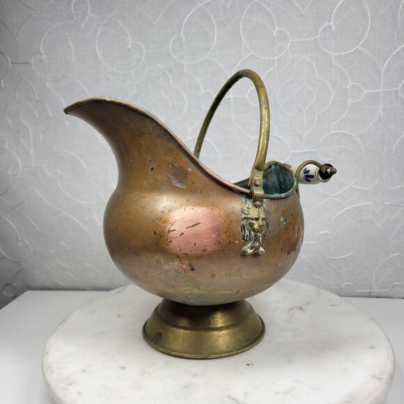VTG Copper Coal Scuttle Ash Bucket 11" Patina Lion Head Delft Porcelain Handle - Picture 11 of 16